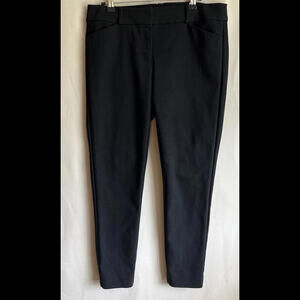 Loft | Julie Black Women's Slacks - Size 4